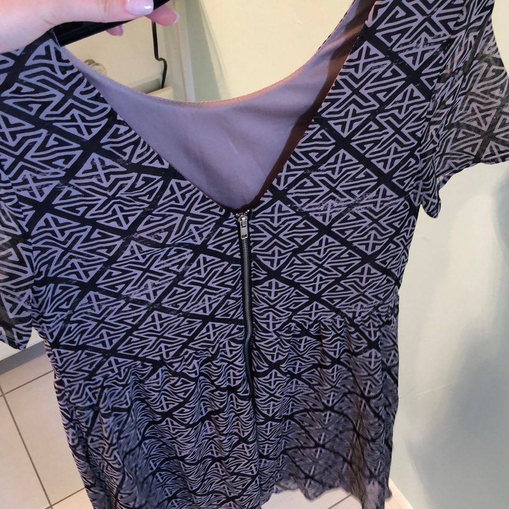 Pattern Dress - Picture 3 of 3